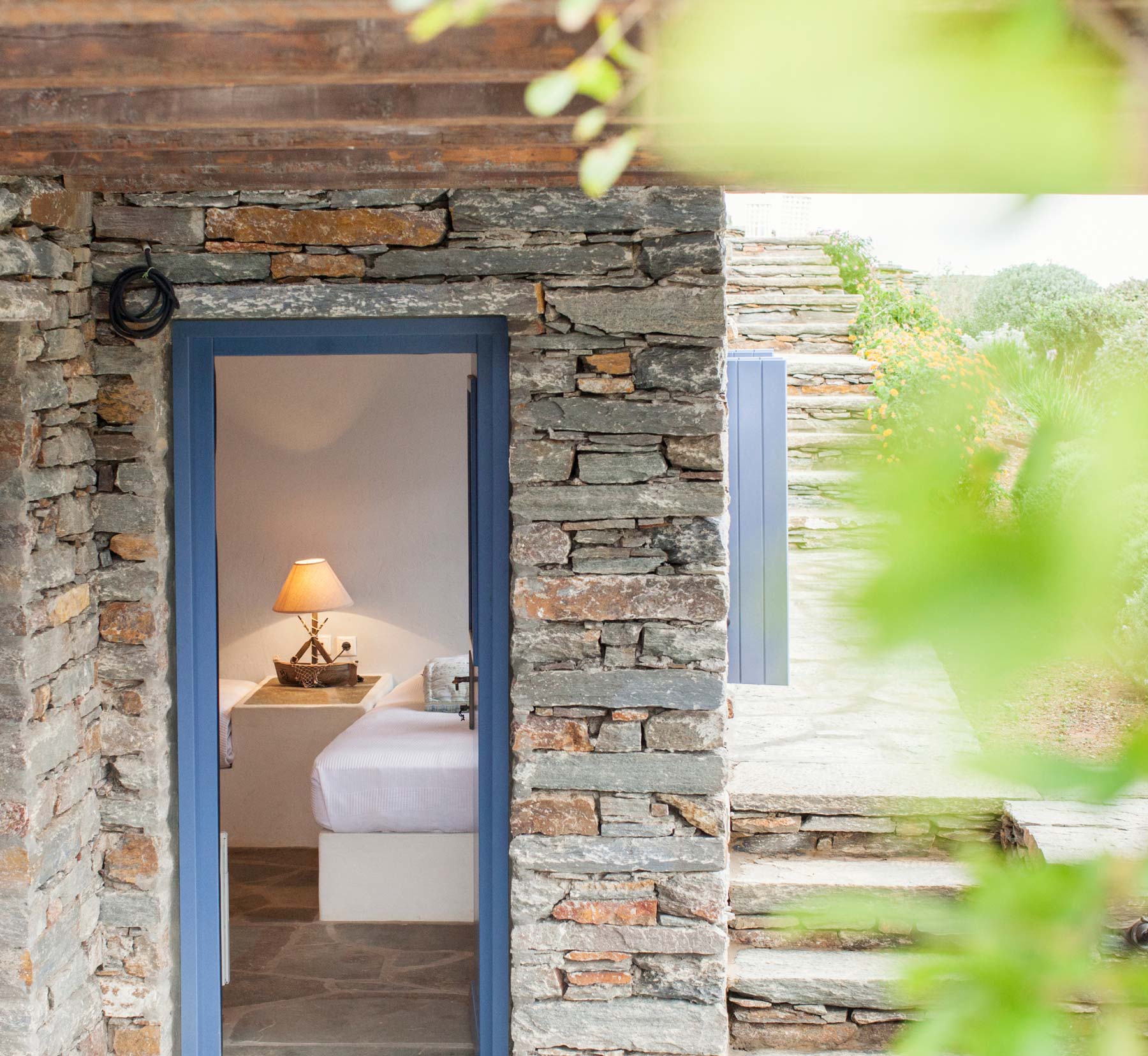 Blue Window House Villa